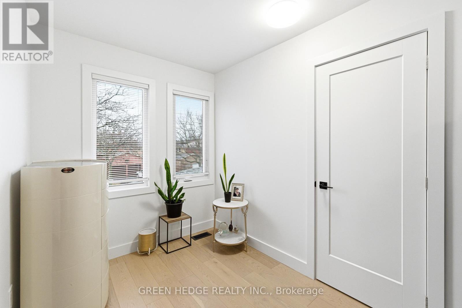 33 Dagwell Crescent, Ajax, Ontario  L1T 3M8 - Photo 24 - E13017436