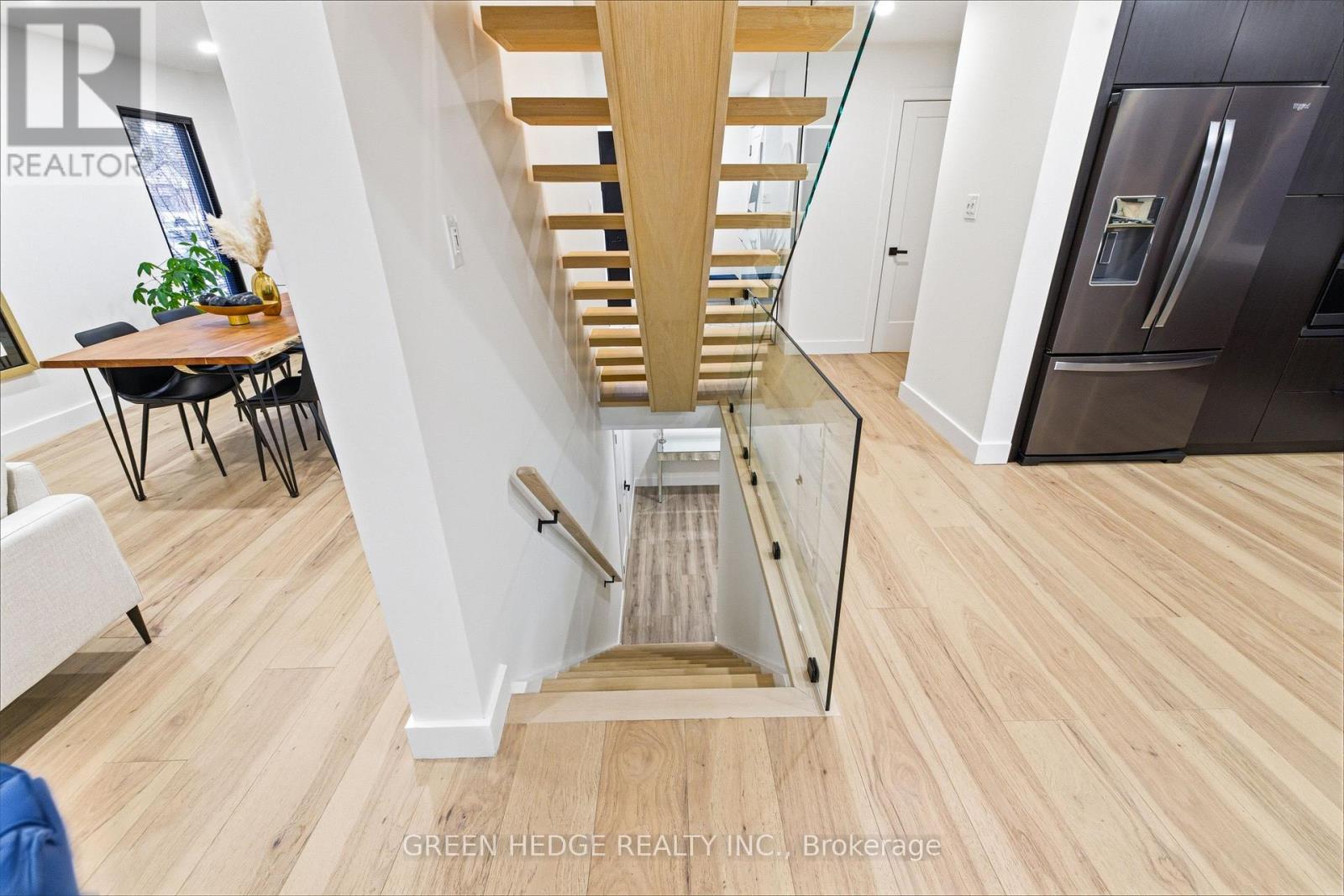 33 Dagwell Crescent, Ajax, Ontario  L1T 3M8 - Photo 29 - E13017436