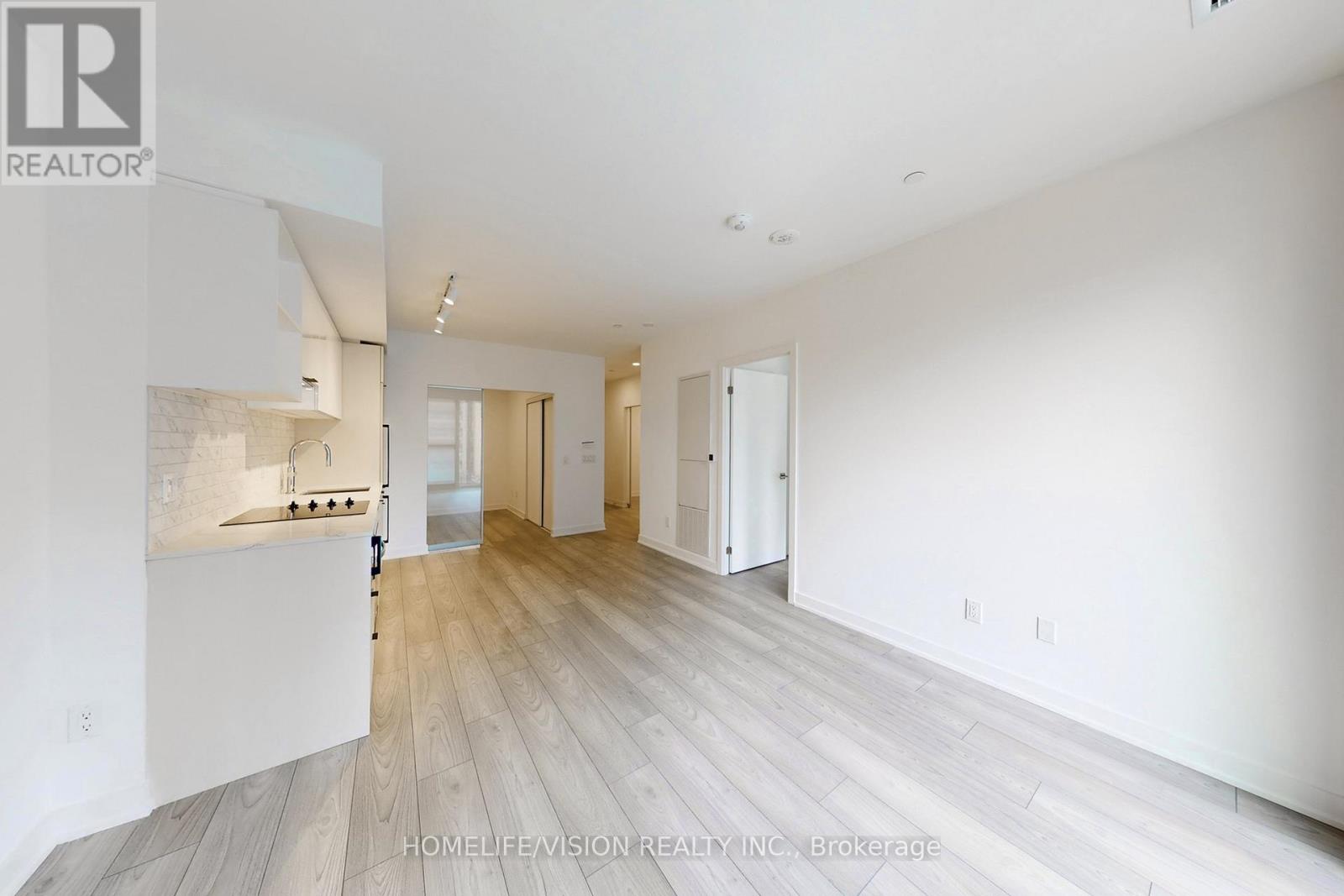 518 - 252 Church Street, Toronto, Ontario  M5B 0E6 - Photo 9 - C12912342