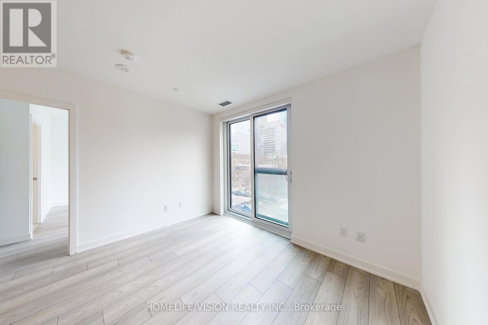 518 - 252 Church Street, Toronto, Ontario  M5B 0E6 - Photo 8 - C12912342