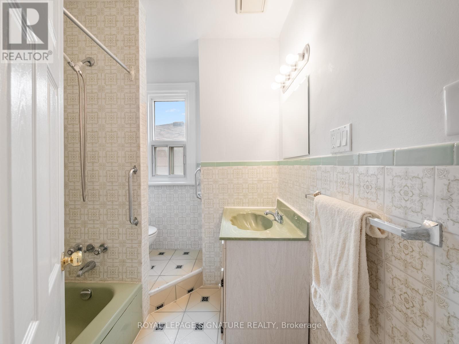 45 Eaton Avenue, Toronto, Ontario  M4J 2Z4 - Photo 28 - E12951718