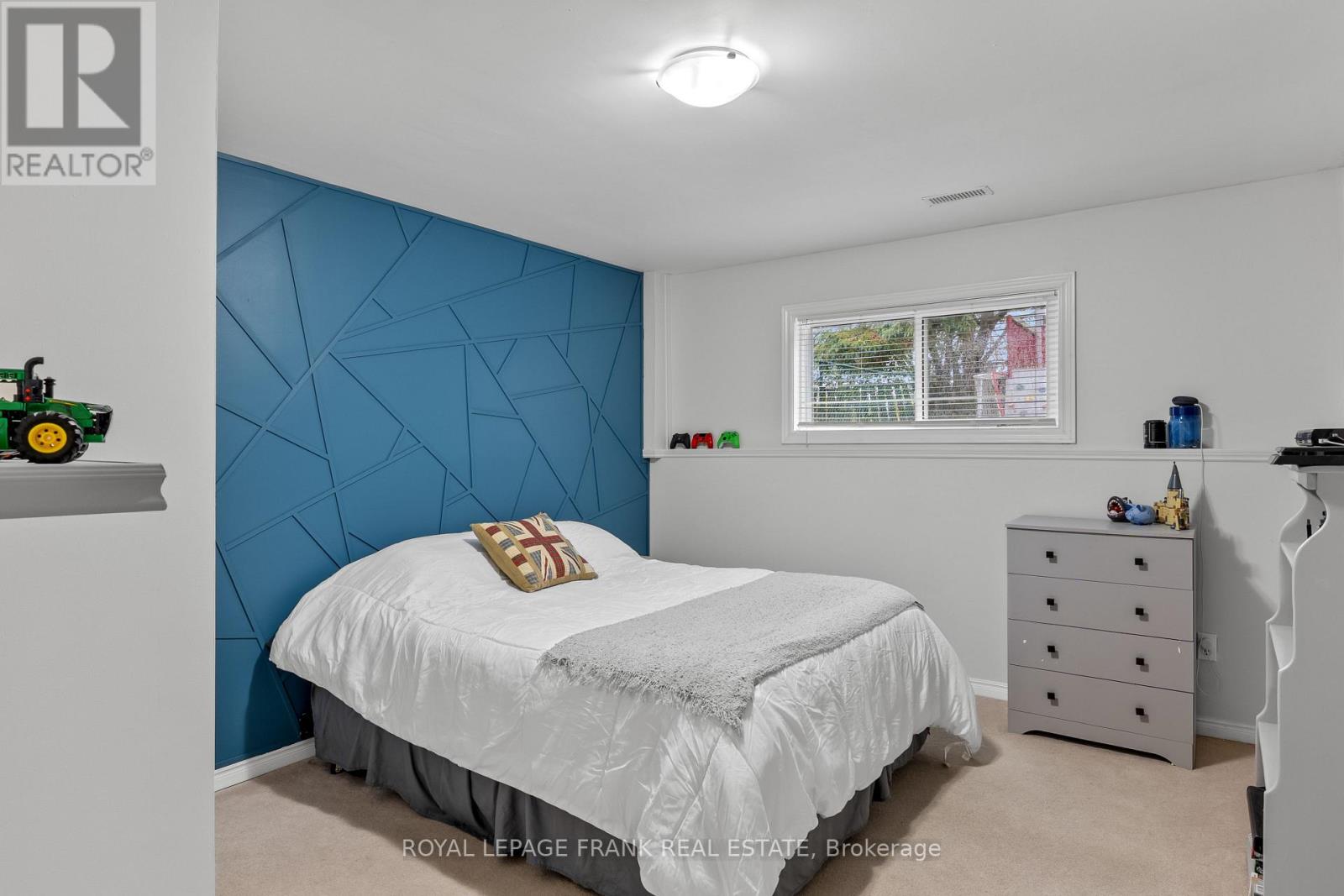 21 Birch Crescent, Kawartha Lakes, Ontario  K0M 1A0 - Photo 21 - X12914222