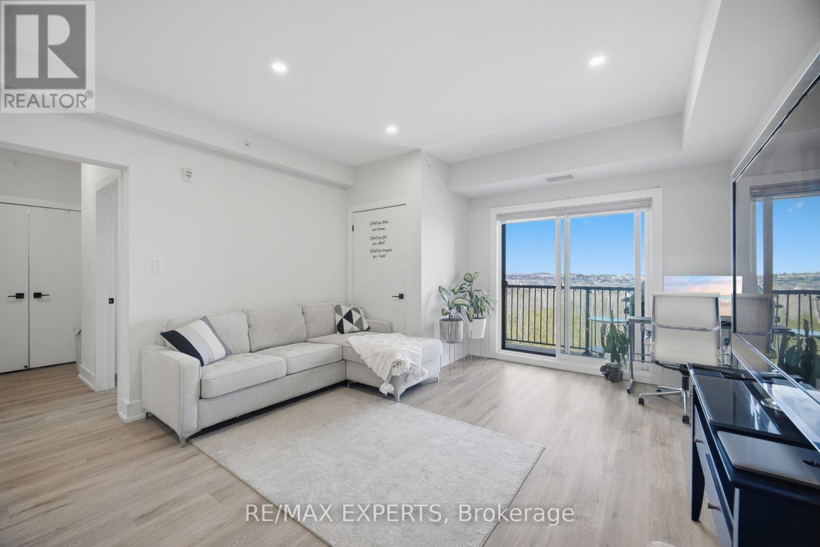 605 - 10 Culinary Lane, Barrie, Ontario  L9J 0K2 - Photo 14 - S13017442