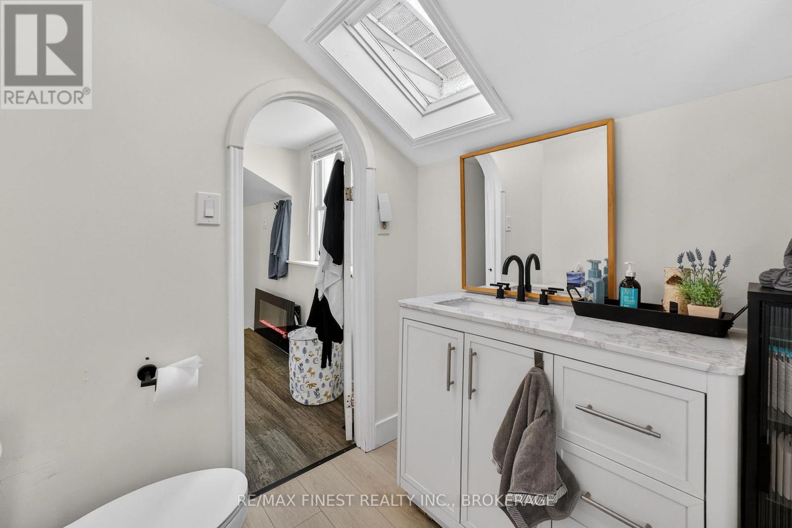 2706 Highway 38, Frontenac, Ontario  K0H 1M0 - Photo 18 - X12969626