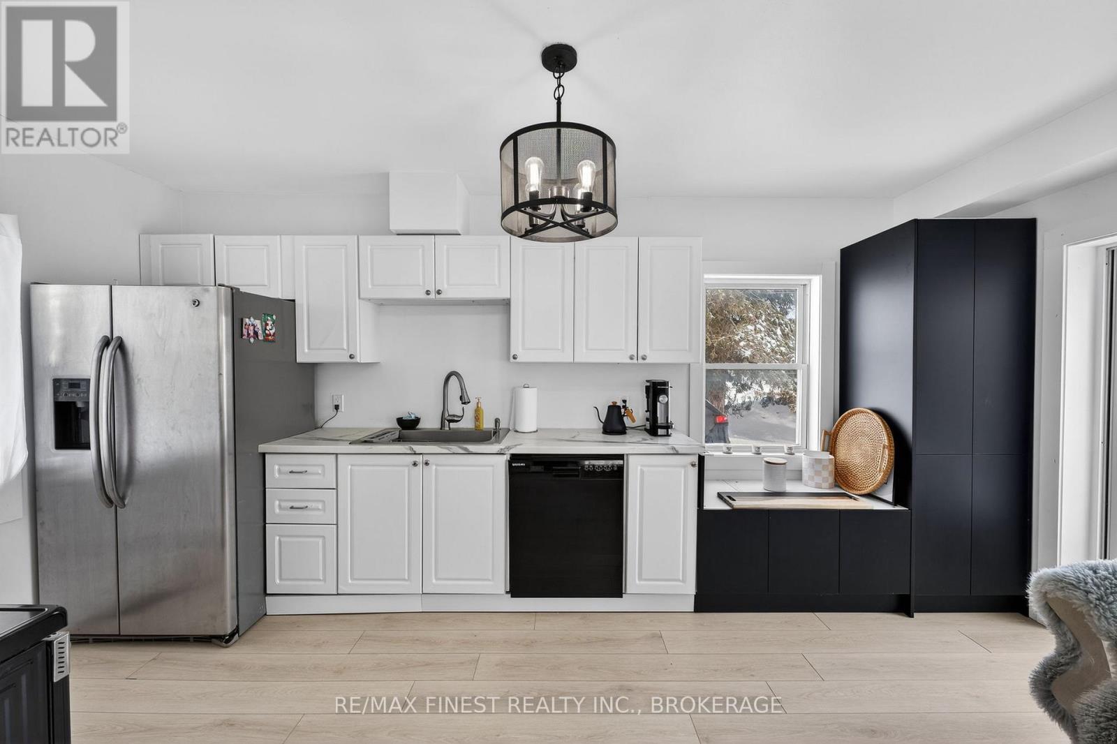 2706 Highway 38, Frontenac, Ontario  K0H 1M0 - Photo 7 - X12969626