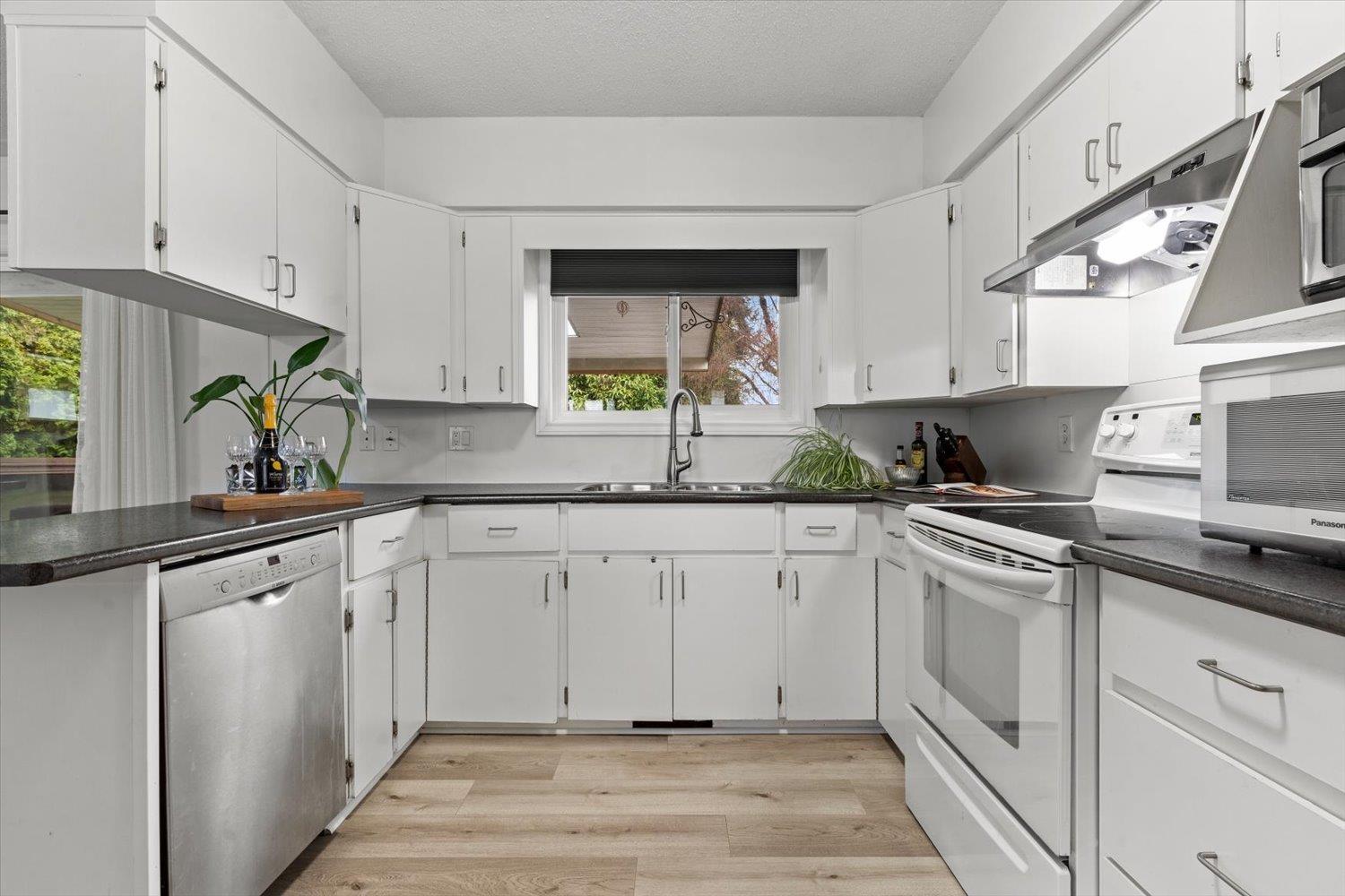 46393 Marion Avenue, Fairfield Island, Chilliwack, British Columbia  V2P 3P6 - Photo 14 - R3097230