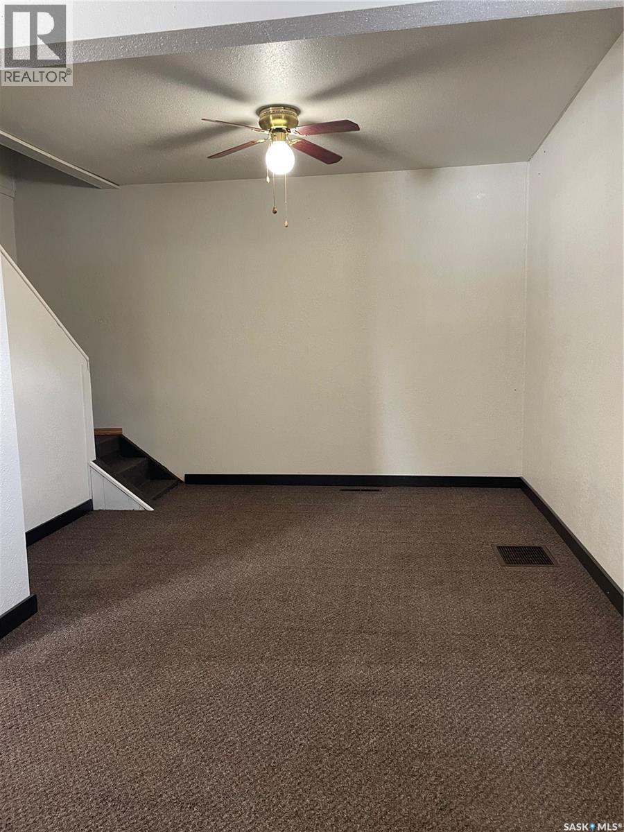 406 Southesk Street, Whitewood, Saskatchewan  S0G 5C0 - Photo 8 - SK032084