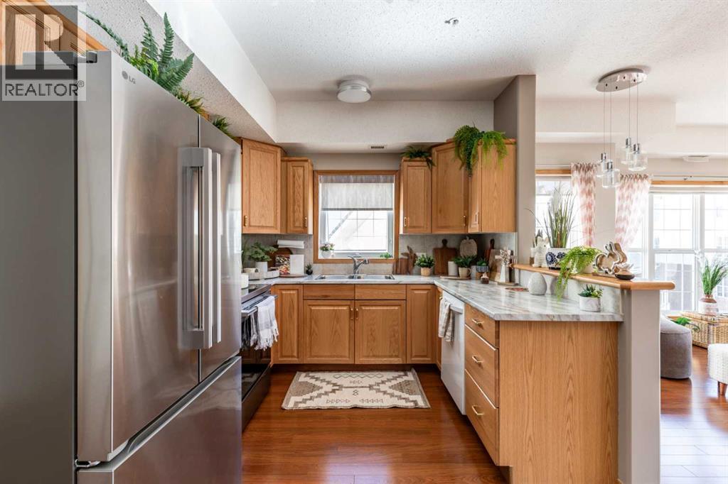 413, 29 River Ridge Drive NW, Medicine Hat, Alberta  T1A 8V3 - Photo 5 - A2300946