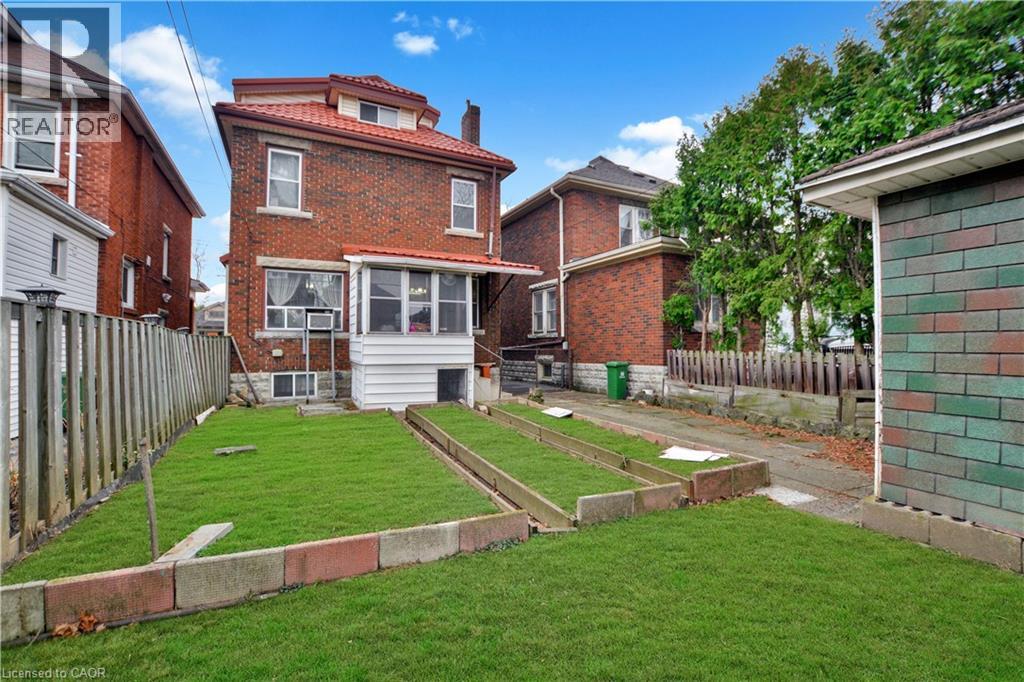 176 S London Street S, Hamilton, Ontario  L8K 2G9 - Photo 2 - 40817674