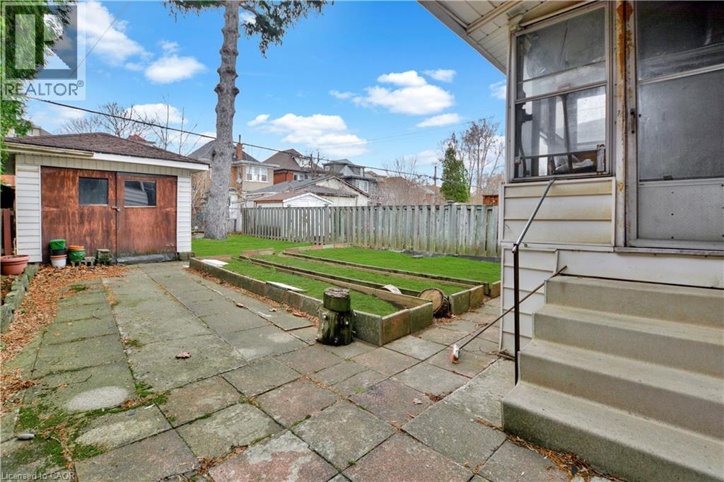 176 S London Street S, Hamilton, Ontario  L8K 2G9 - Photo 13 - 40817674