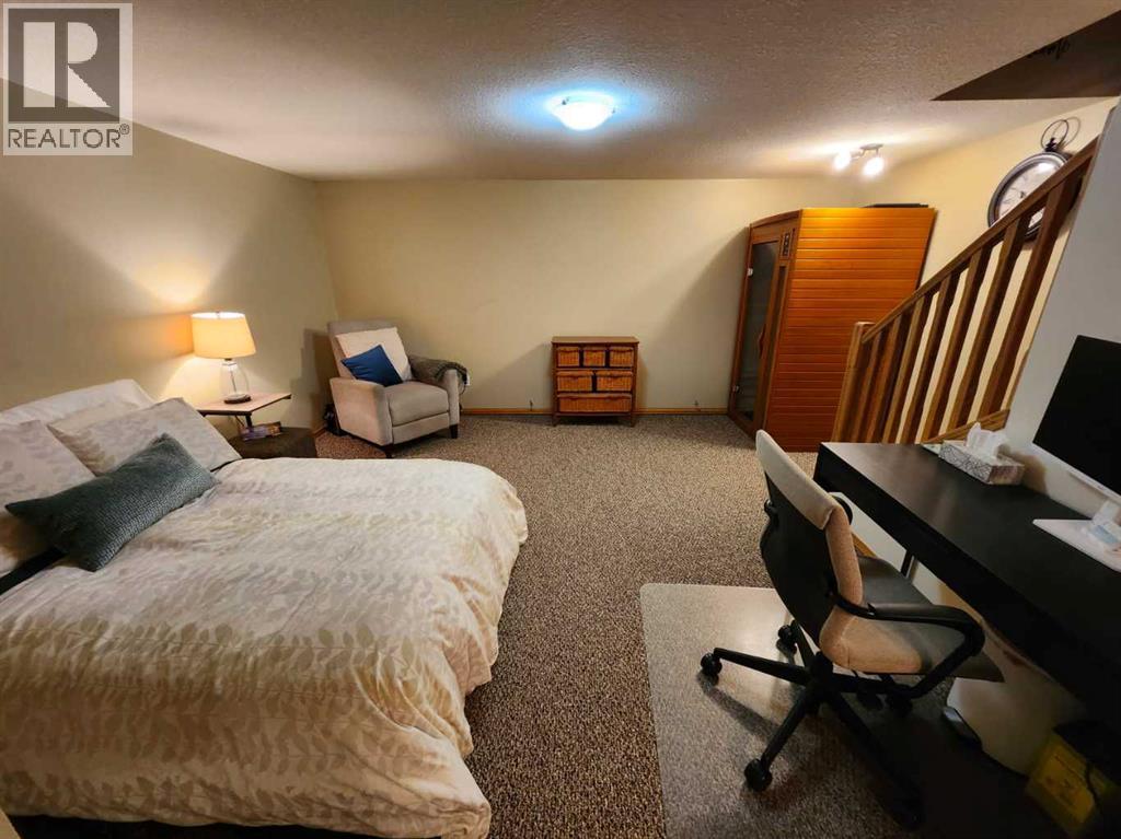 Unit 3, 1 Fir Street, Red Deer, Alberta  T4N 4Y1 - Photo 11 - A2302980