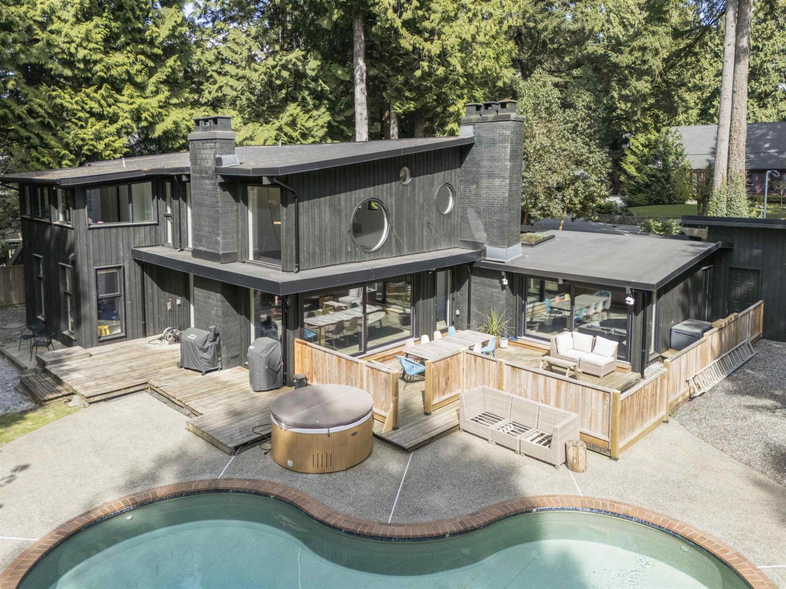 2601 Dogwood Drive, Surrey, British Columbia  V4A 3K4 - Photo 34 - R3109674