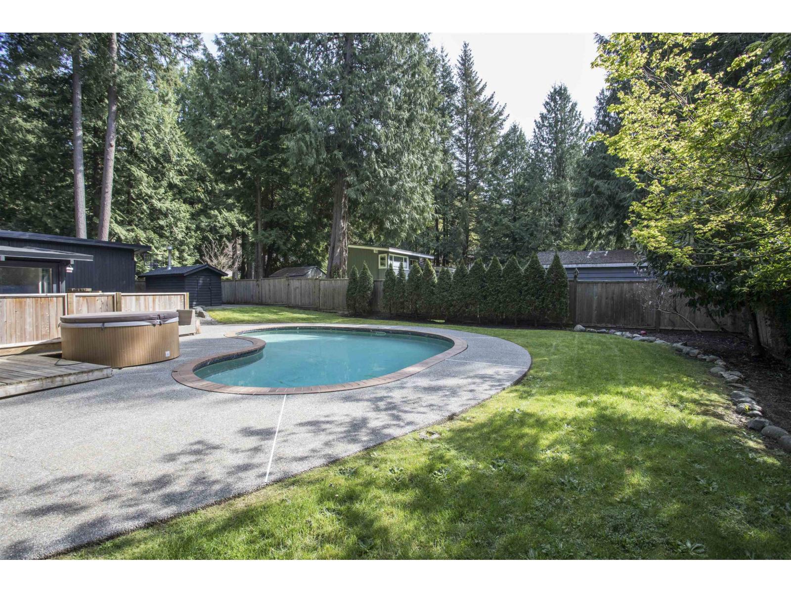 2601 Dogwood Drive, Surrey, British Columbia  V4A 3K4 - Photo 39 - R3109674