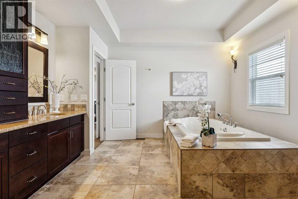 25 Mahogany Square Se, Calgary, Alberta  T3M 0T1 - Photo 28 - A2299580