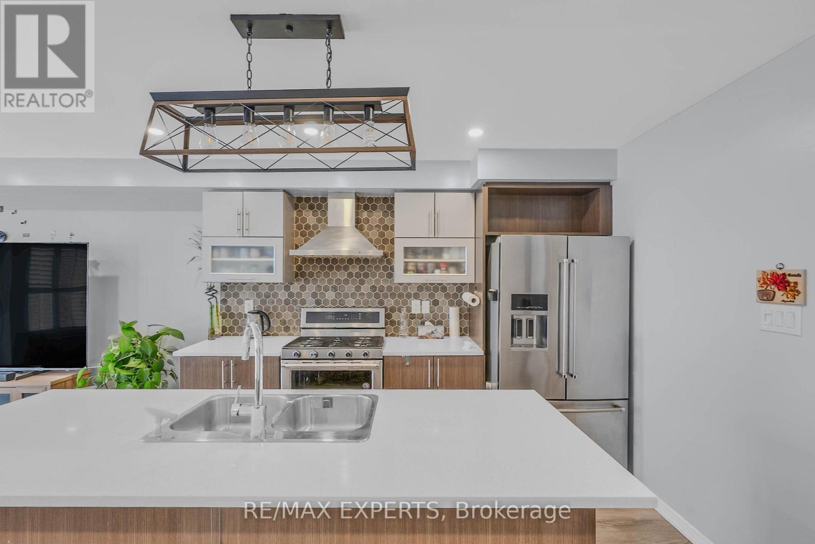 22 Hoover Road, Brampton, Ontario  L7A 4L2 - Photo 15 - W13017440