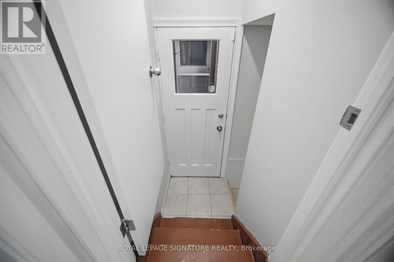77 Ypres Road, Toronto, Ontario  M6M 1P2 - Photo 25 - W13017448