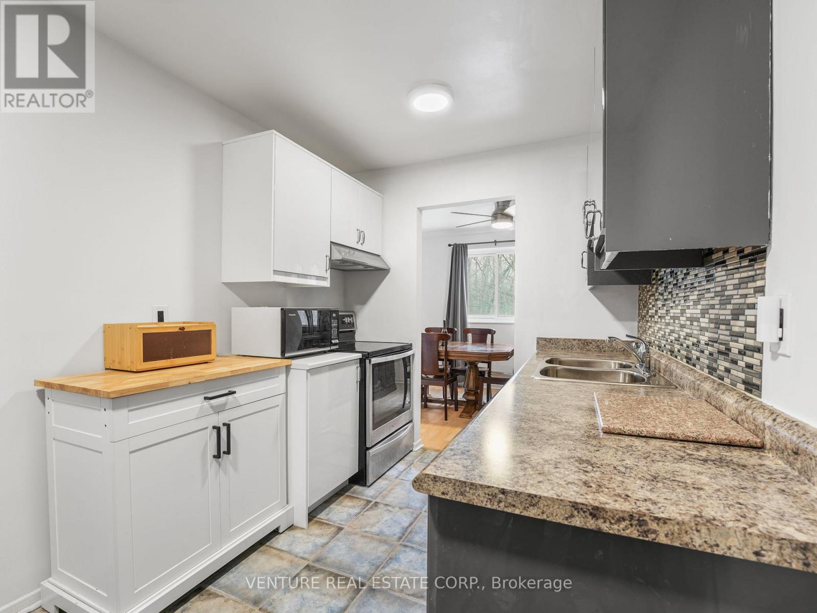 7 - 6779 Glen Erin Drive, Mississauga, Ontario  L5N 2C1 - Photo 10 - W13017454