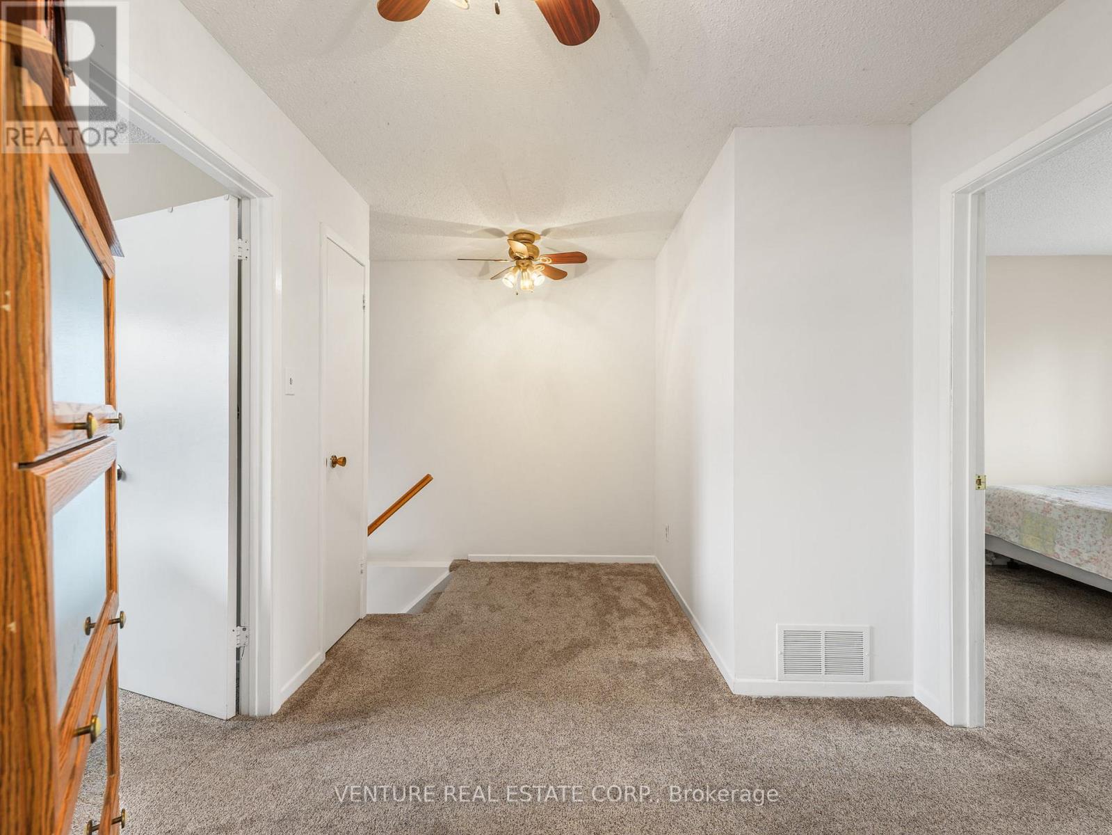 7 - 6779 Glen Erin Drive, Mississauga, Ontario  L5N 2C1 - Photo 13 - W13017454