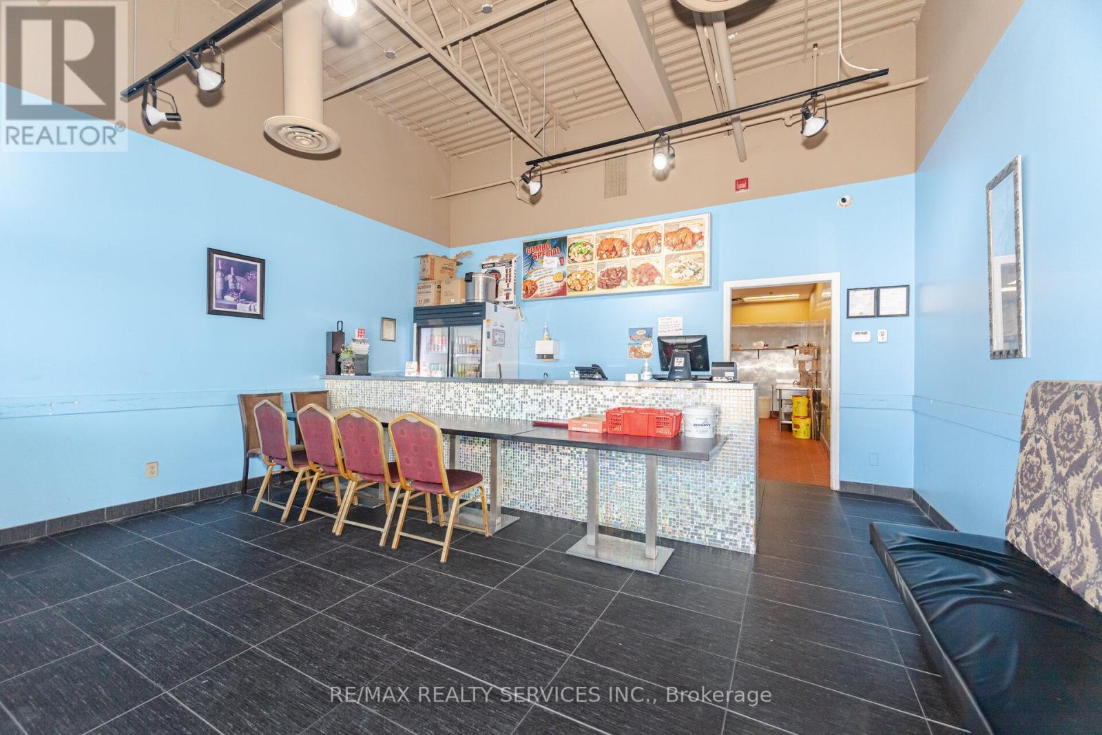 8a - 180 Sandalwood Parkway E, Brampton, Ontario  L6Z 1Y4 - Photo 3 - W13017466