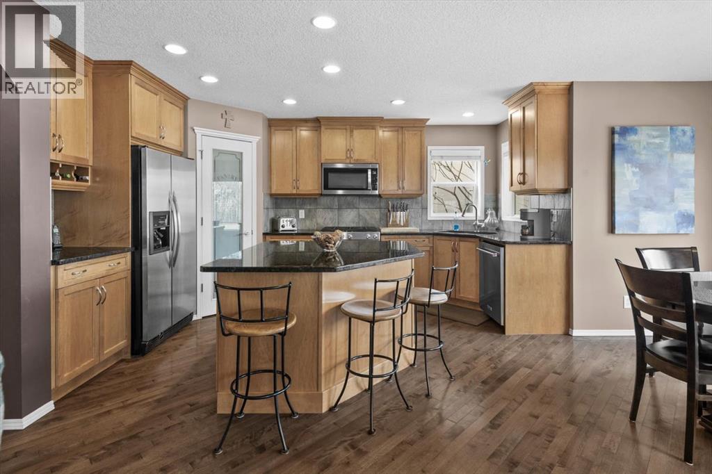 66 Tuscany Reserve Gate NW, Calgary, Alberta  T3L 0A6 - Photo 8 - A2302271