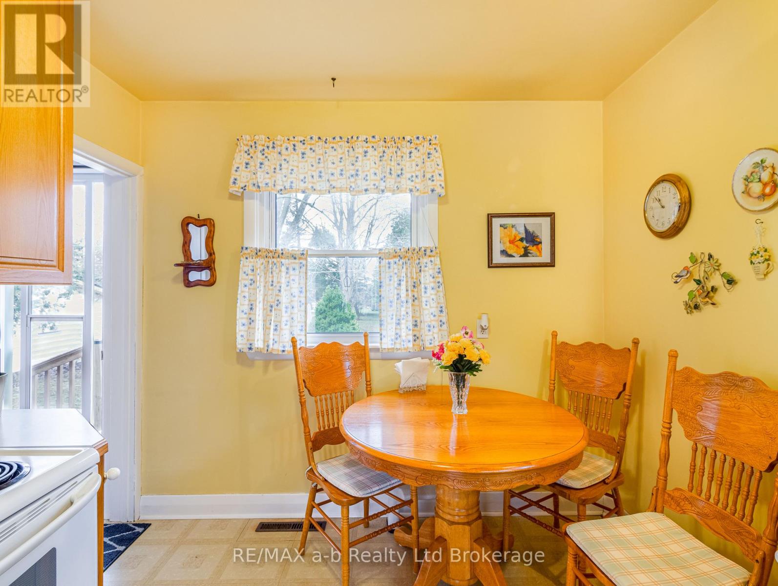 219 Bowerhill Road, Woodstock, Ontario  N4S 2N5 - Photo 4 - X12961102