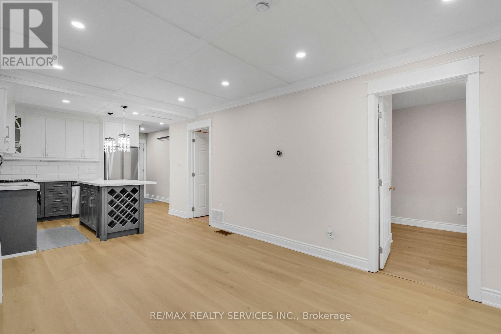 Upper - 171 Britannia Avenue, Hamilton, Ontario  L8H 1X6 - Photo 11 - X13017438