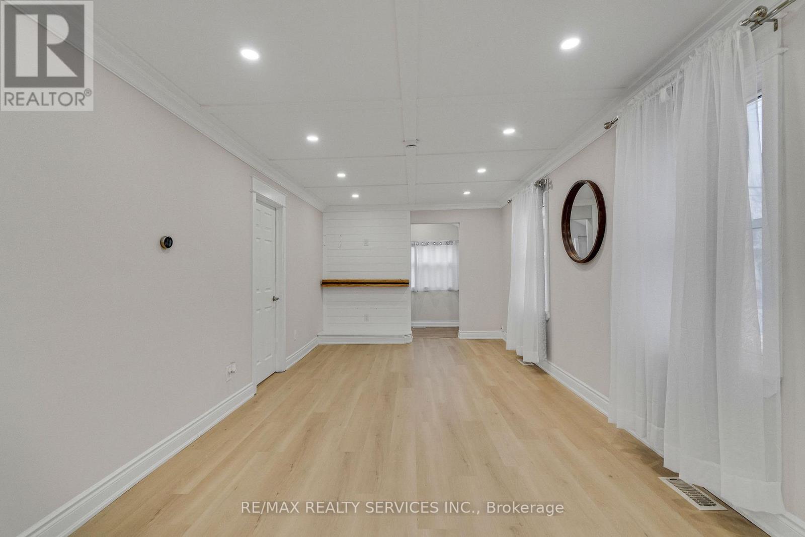 Upper - 171 Britannia Avenue, Hamilton, Ontario  L8H 1X6 - Photo 13 - X13017438