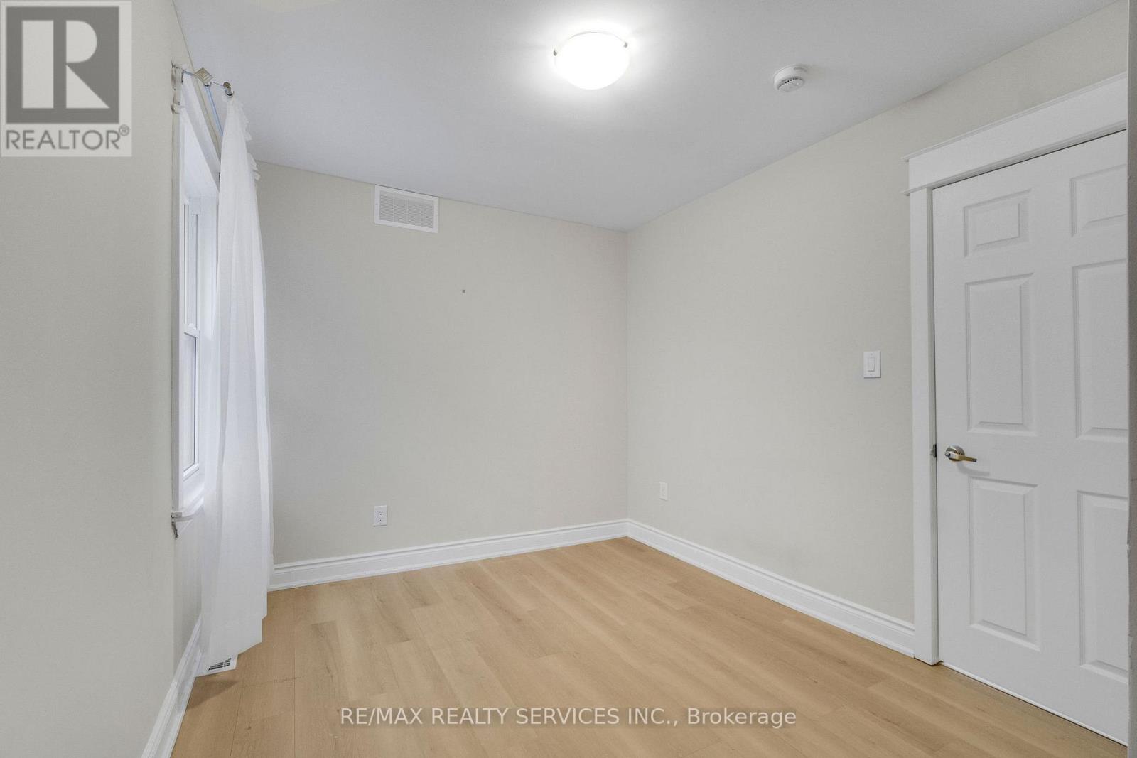 Upper - 171 Britannia Avenue, Hamilton, Ontario  L8H 1X6 - Photo 18 - X13017438