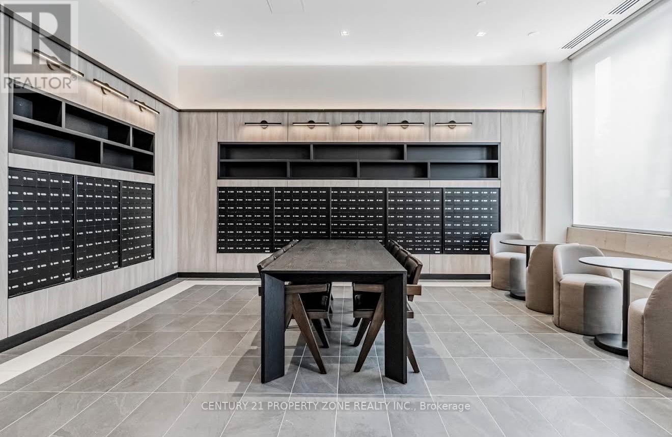 1019 - 1 Jarvis Street, Hamilton, Ontario  L8R 3J2 - Photo 3 - X13017444