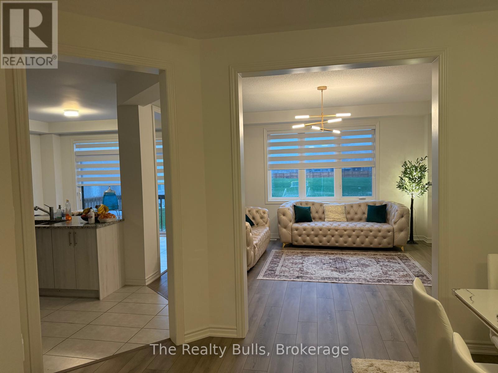 532 Hornbeck Street, Cobourg, Ontario  K9A 4A1 - Photo 4 - X13017452