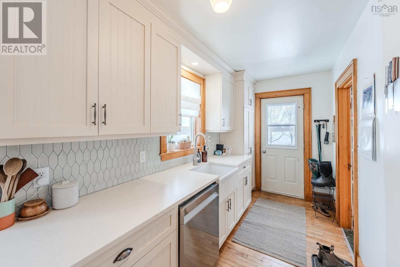 8882 Highway 1, Meteghan River, Nova Scotia  B0W 2L0 - Photo 14 - 202607895