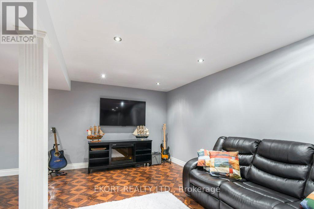 24 Kaiser Court, Belleville (Belleville Ward), Ontario  K8P 5G3 - Photo 32 - X13017478