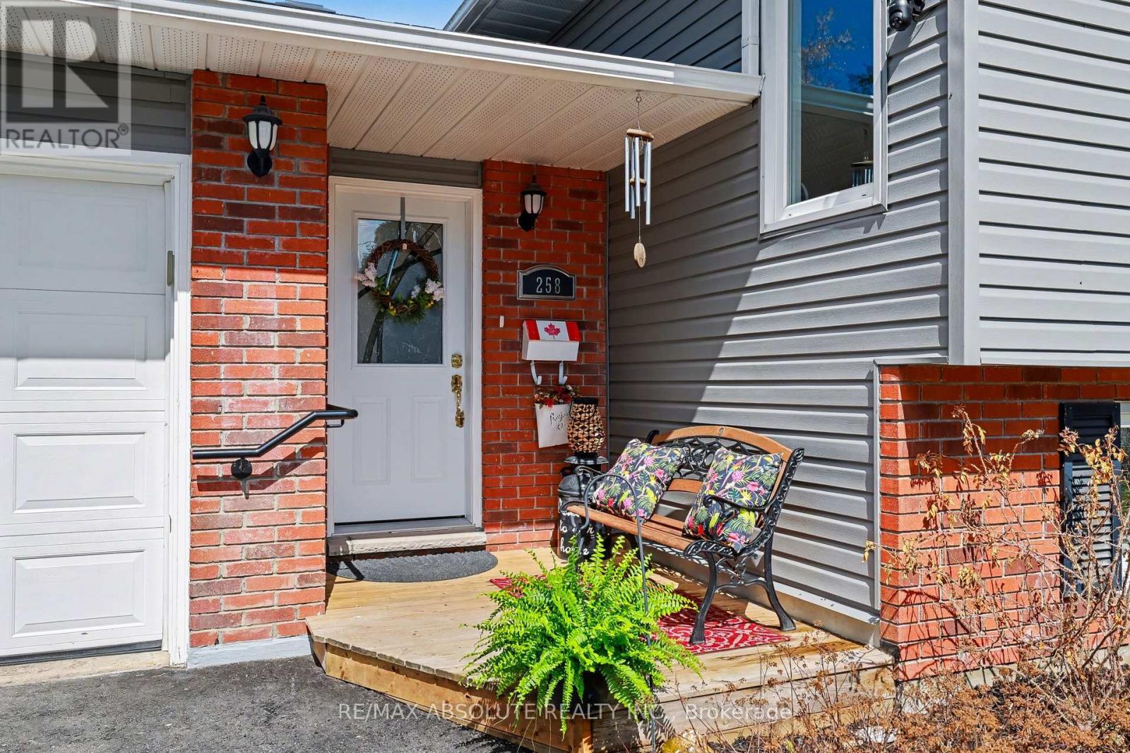 258 Gore Street, Mississippi Mills, Ontario  K0A 1A0 - Photo 4 - X13017494