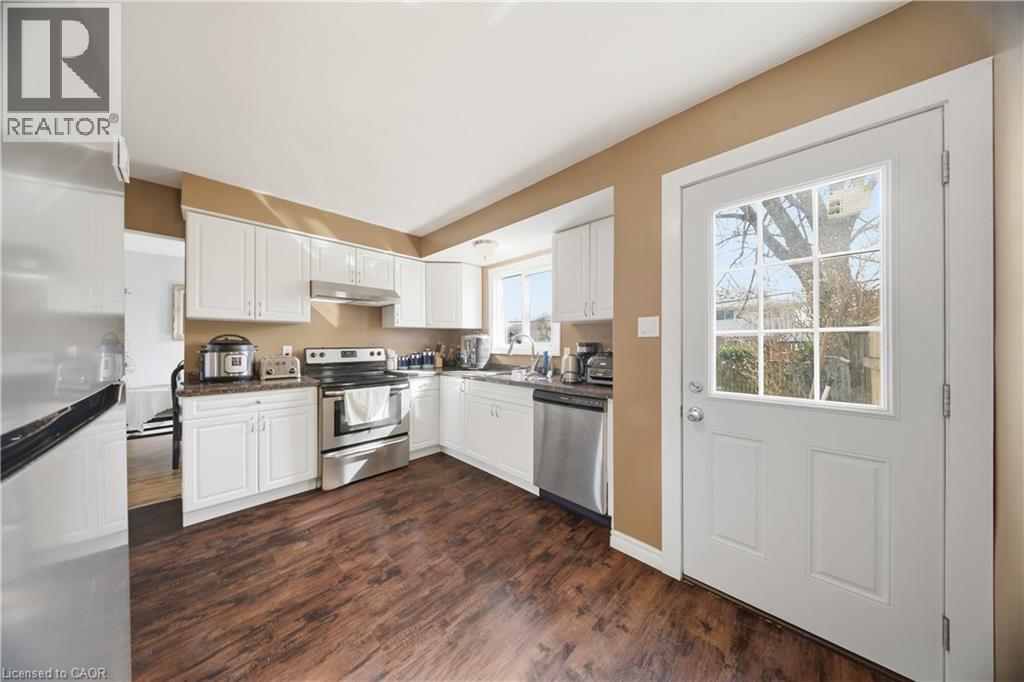 217 St Andrews Drive, Hamilton, Ontario  L8K 5K2 - Photo 13 - 40817725