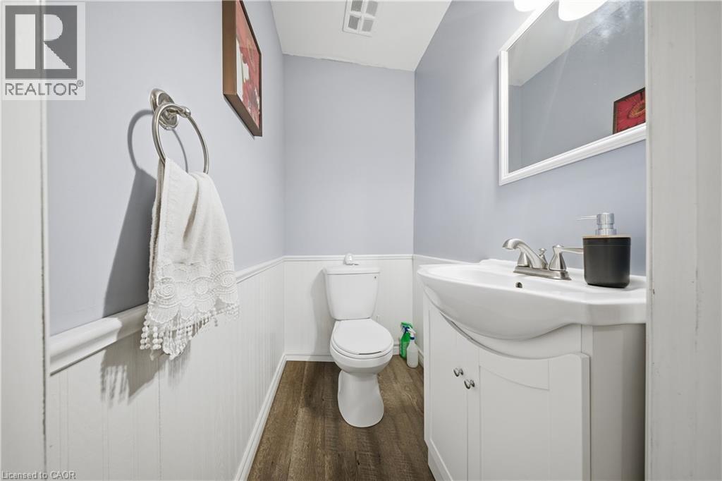 217 St Andrews Drive, Hamilton, Ontario  L8K 5K2 - Photo 15 - 40817725