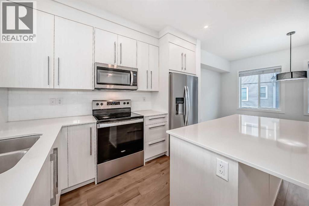 154 Savanna Street Ne, Calgary, Alberta  T3J 2K2 - Photo 4 - A2297405