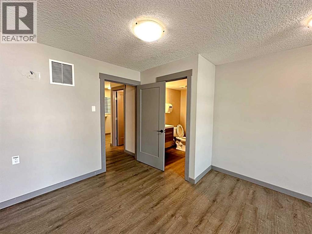 8121 Fraser Avenue, Fort Mcmurray, Alberta  T9H 1W5 - Photo 9 - A2227429