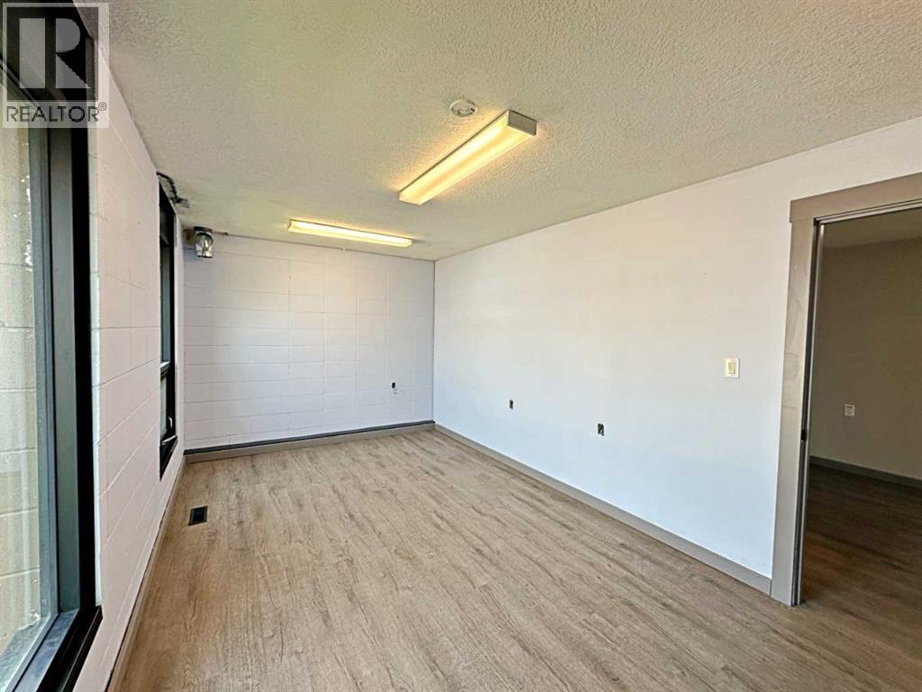 8121 Fraser Avenue, Fort Mcmurray, Alberta  T9H 1W5 - Photo 12 - A2227429