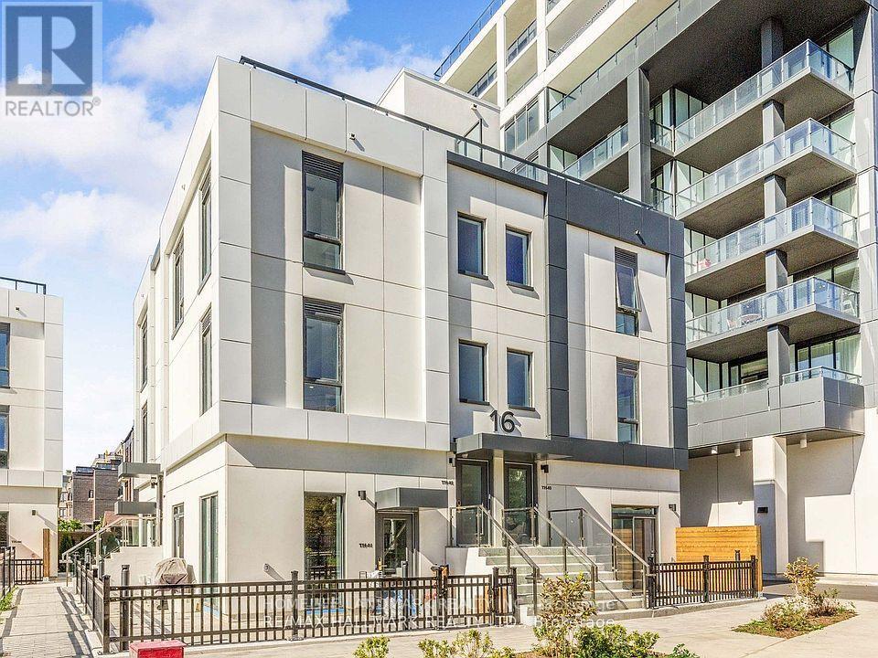 Th01 - 16 Greenbriar Road, Toronto, Ontario  M2K 0H6 - Photo 2 - C13017482