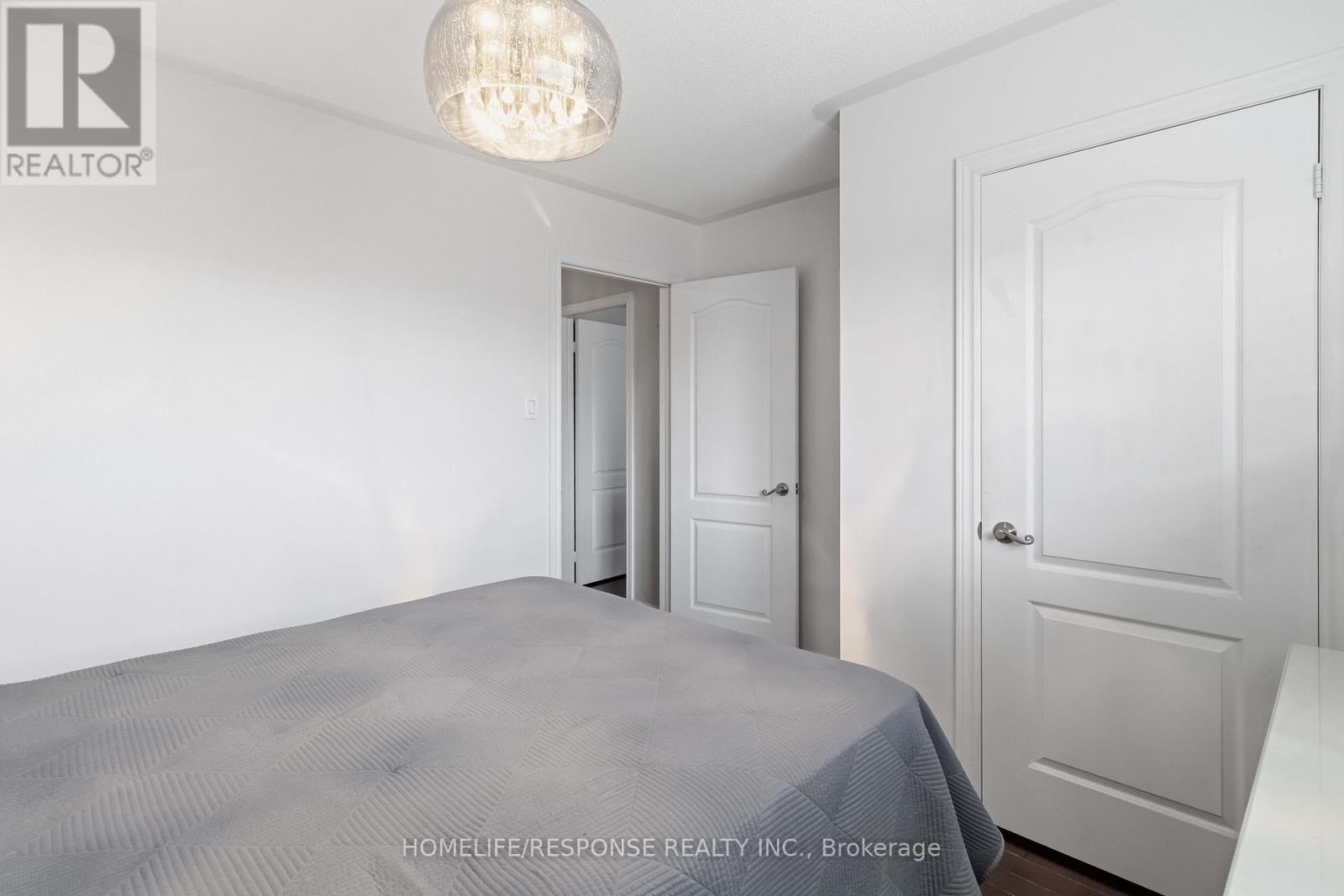 9 Aubergine Street, Richmond Hill, Ontario  L4E 5A8 - Photo 13 - N12904486