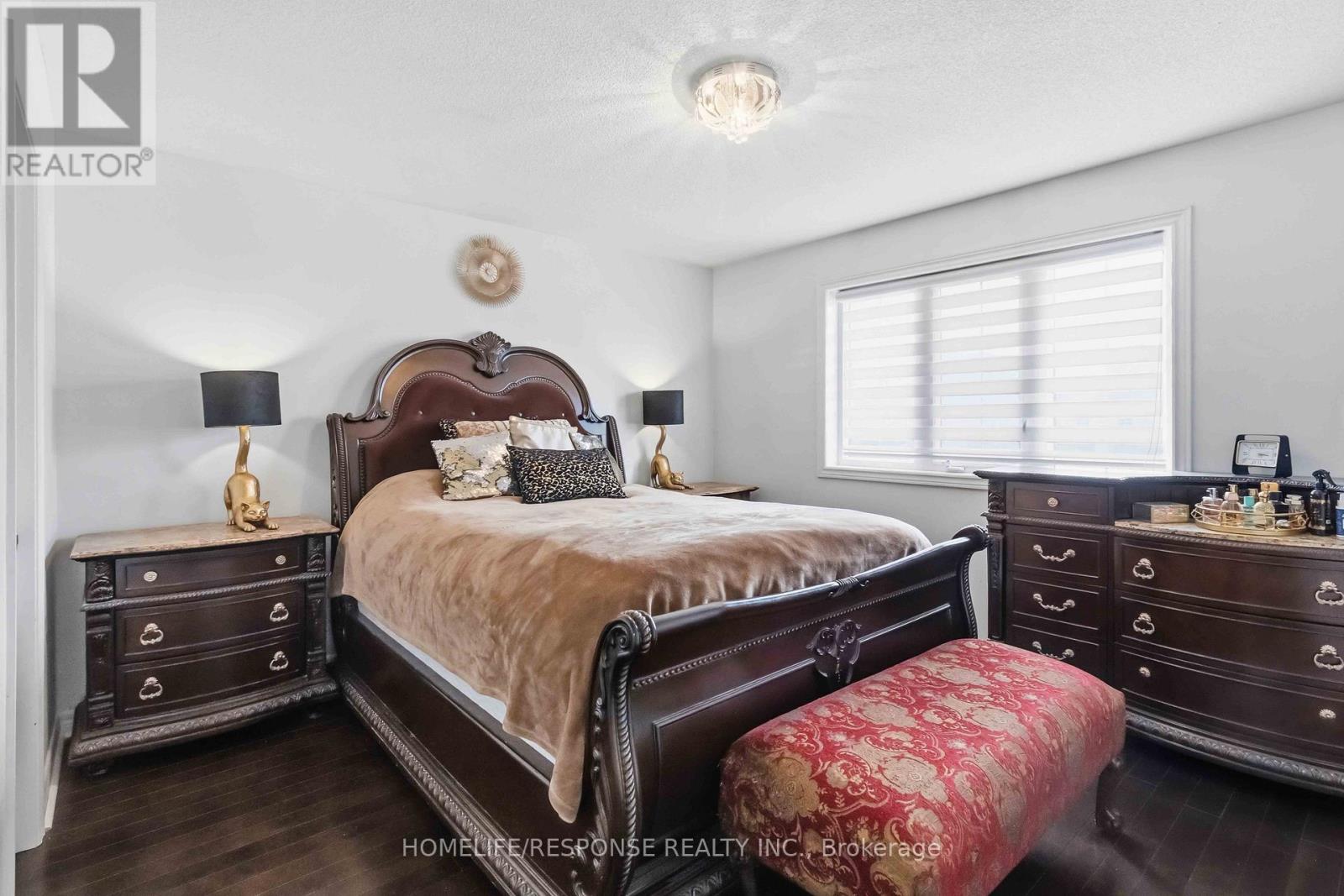 9 Aubergine Street, Richmond Hill, Ontario  L4E 5A8 - Photo 19 - N12904486