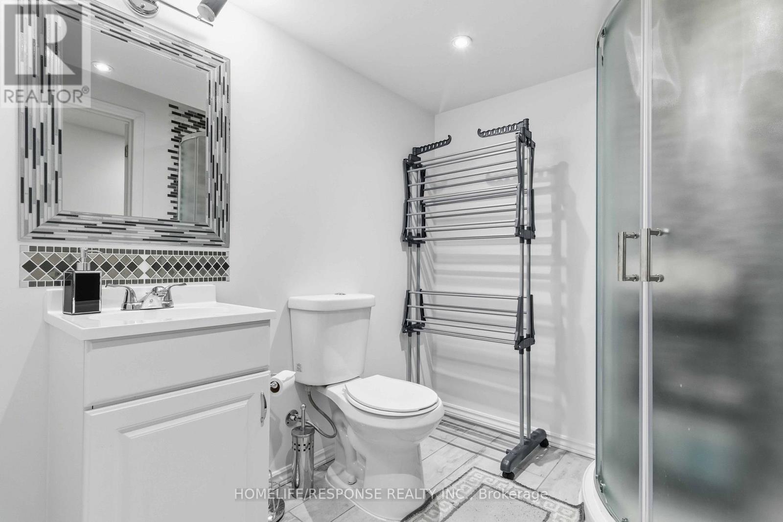 9 Aubergine Street, Richmond Hill, Ontario  L4E 5A8 - Photo 28 - N12904486