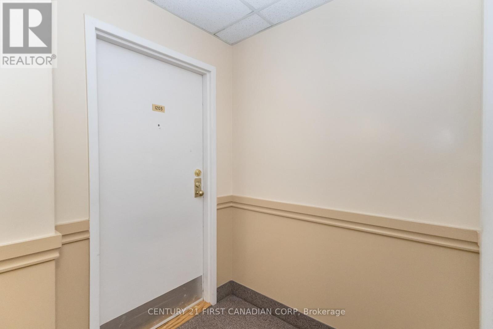 1203 - 860 Commissioners Road E, London South, Ontario  N6C 5Y8 - Photo 4 - X12653684