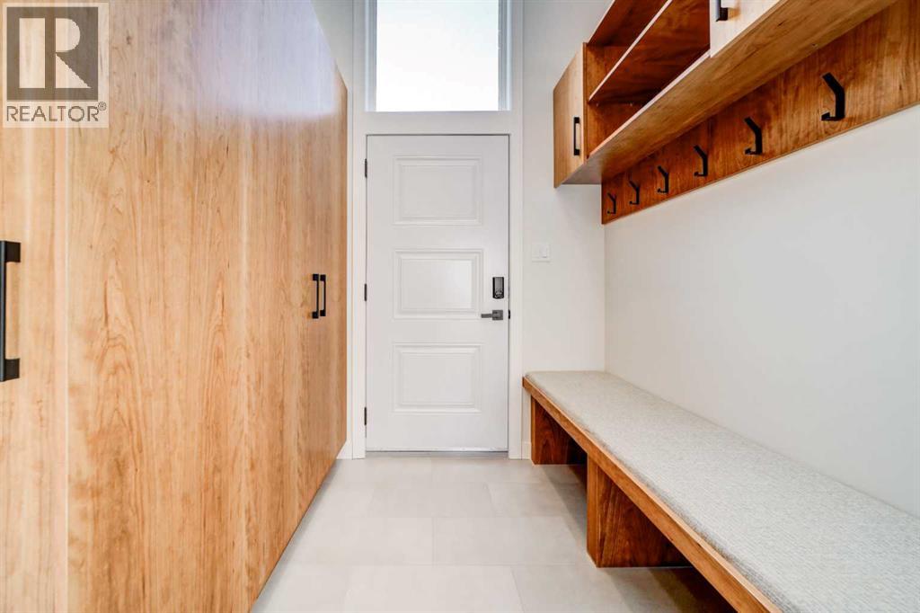 612 Parkside Green, Coaldale, Alberta  T1M 0B2 - Photo 3 - A2302520