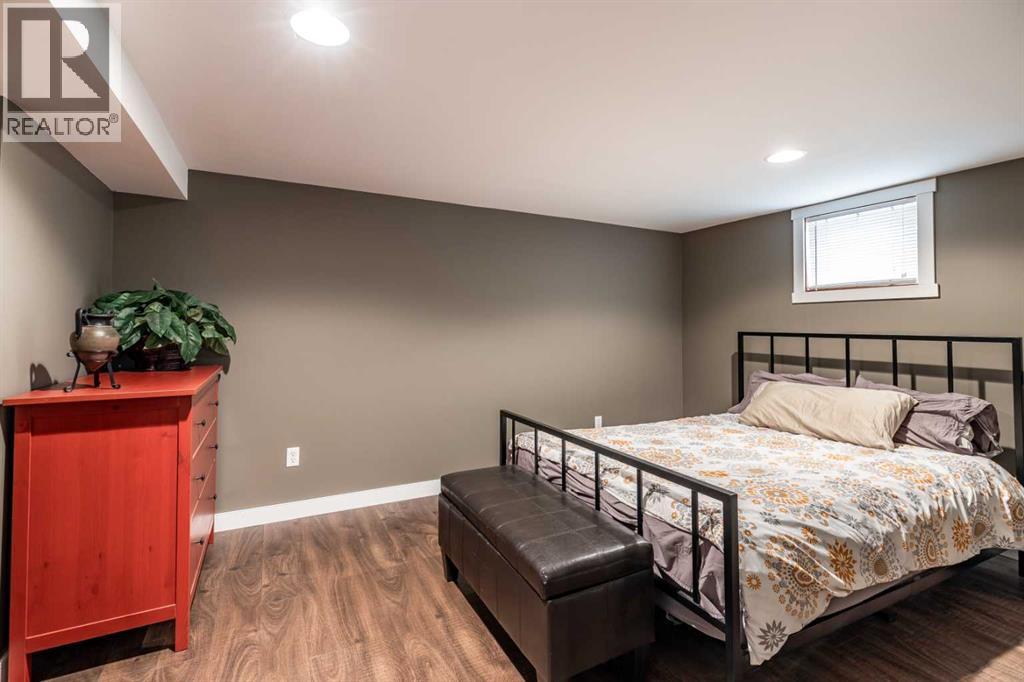 278 8 Street SW, Medicine Hat, Alberta  T1A 4L7 - Photo 30 - A2293660