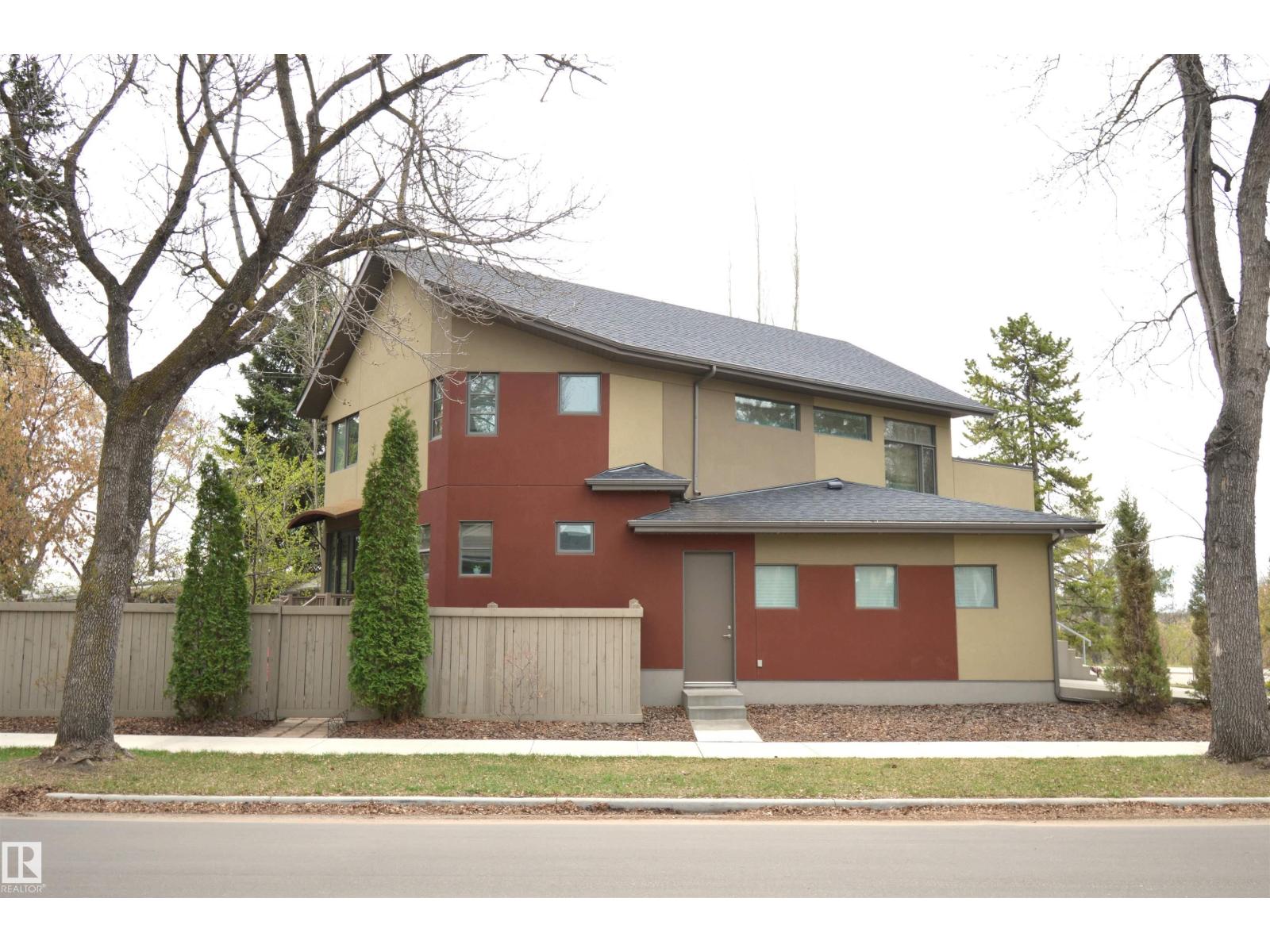 6428 Ada Bv NW, Edmonton, Alberta  T5W 4P2 - Photo 2 - E4475389