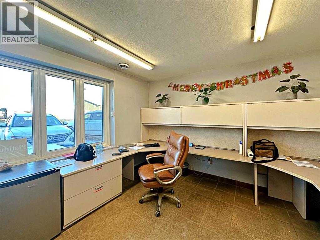 145 Macdonald Crescent, Fort Mcmurray, Alberta  T9H 4B3 - Photo 33 - A2281191