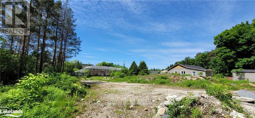 15 Madeline Street, Huntsville, Ontario  P1H 1L8 - Photo 4 - X10434540