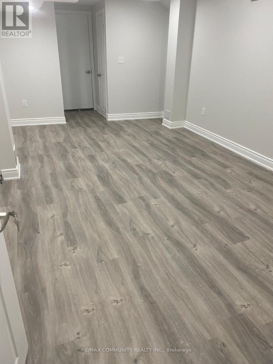 162 Agro Street, Hamilton, Ontario  L8B 1X7 - Photo 4 - X13017492