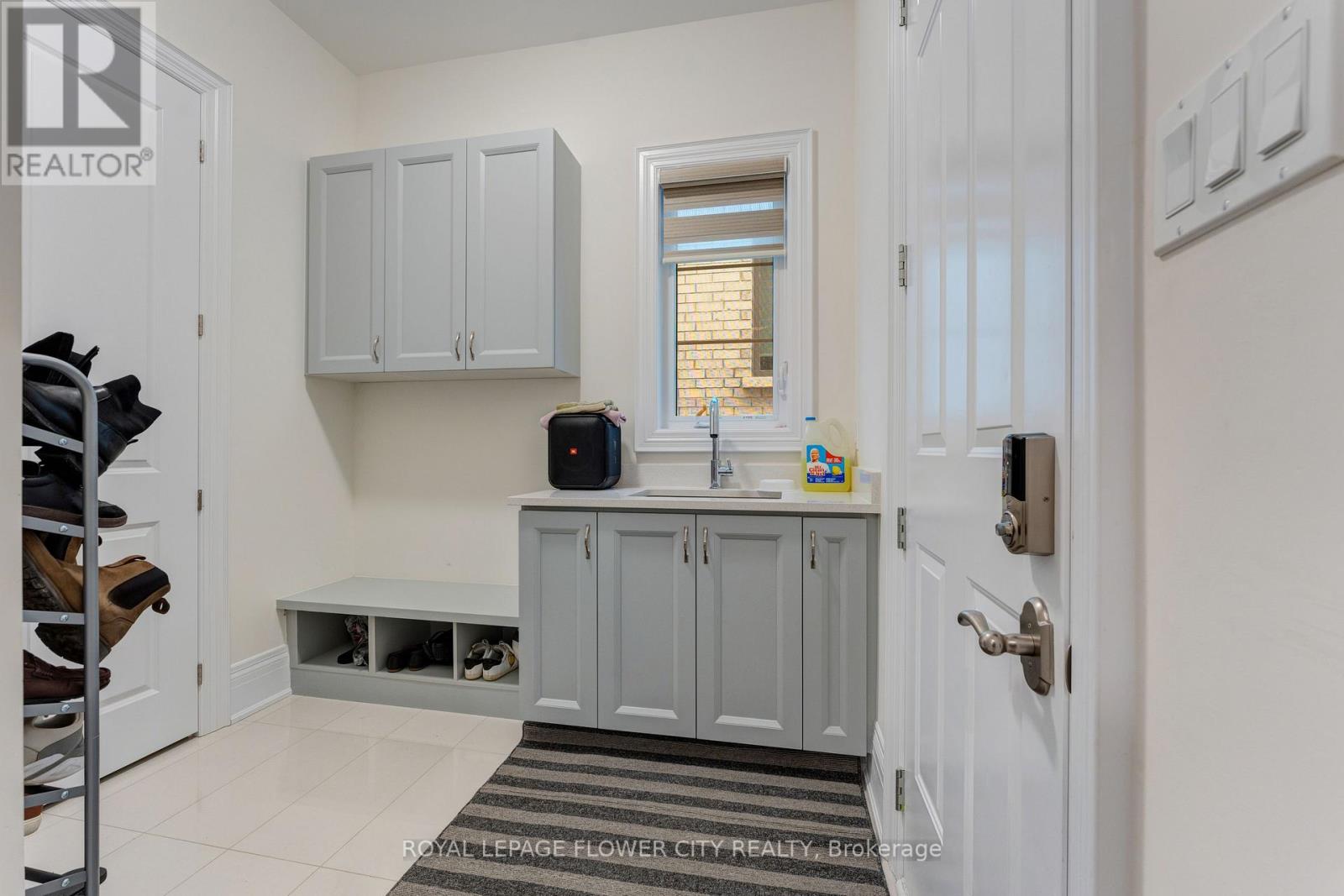 20 Seraville Street, Vaughan, Ontario  L4H 4P7 - Photo 36 - N13004566